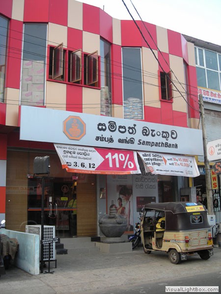 commercial building construction company in sithagi design