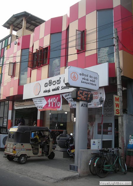 commercial building construction company in sithagi design