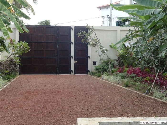 commercial building construction company in sithagi design